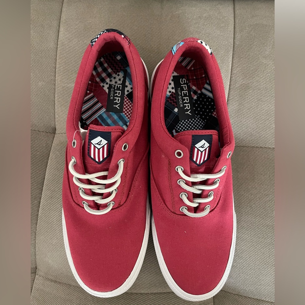 Brand New Sperry Top-Sider Striper Americana Men's Red Canvas Sneakers Size 11